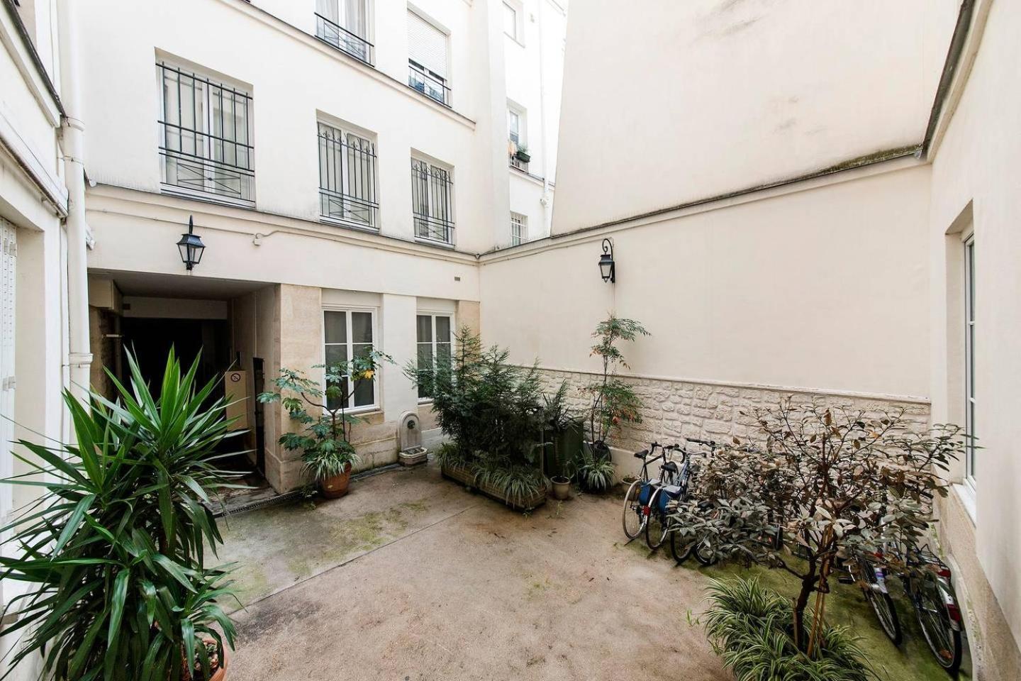 Guestready - Appartement Pres Du Marais Parijs Buitenkant foto
